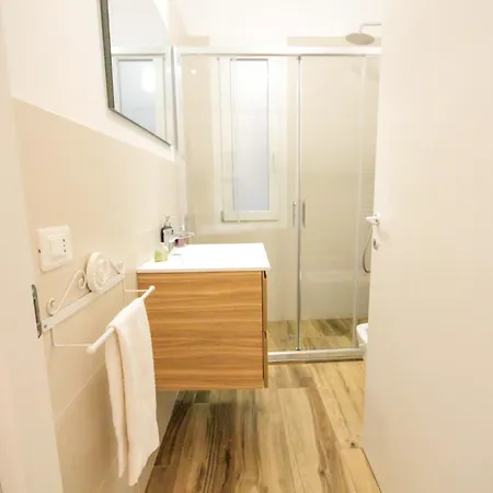 Signature Milton Apartman Firenze