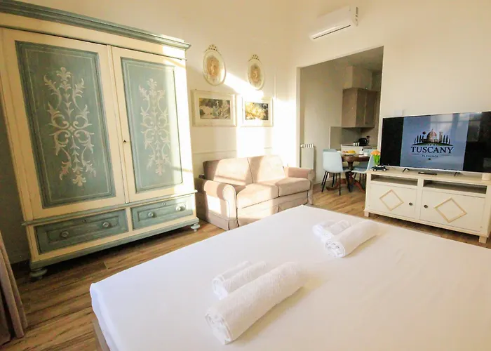 Signature Milton Apartment Florence